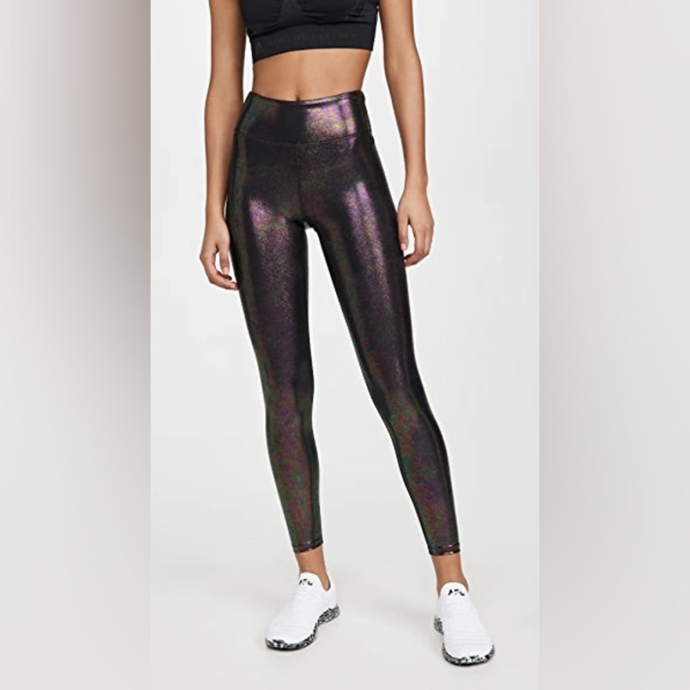 Heroine Sport Leggings with Iridescent Accent 🫧